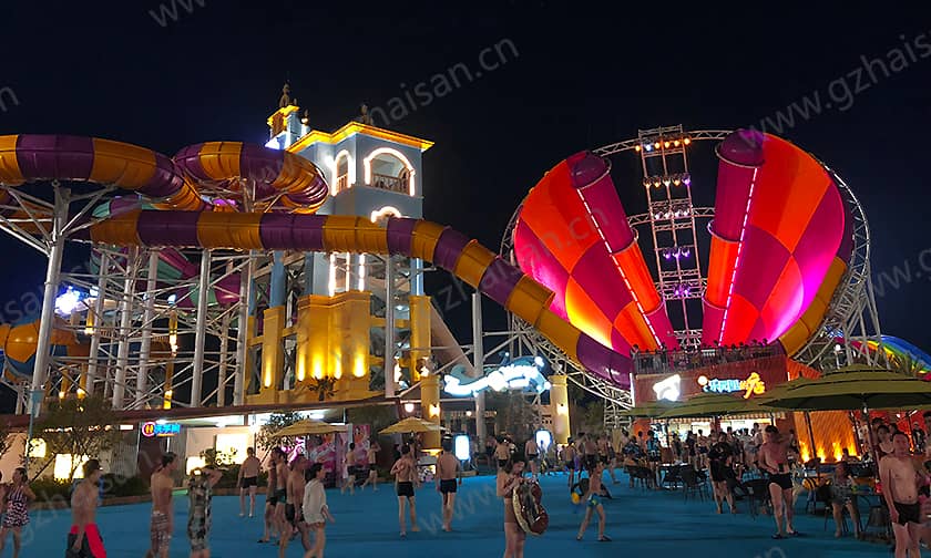 宁波大目湾阿拉的海水上乐园超级龙卷风滑道 宁波大目湾阿拉的海水上乐园超级龙卷风滑道